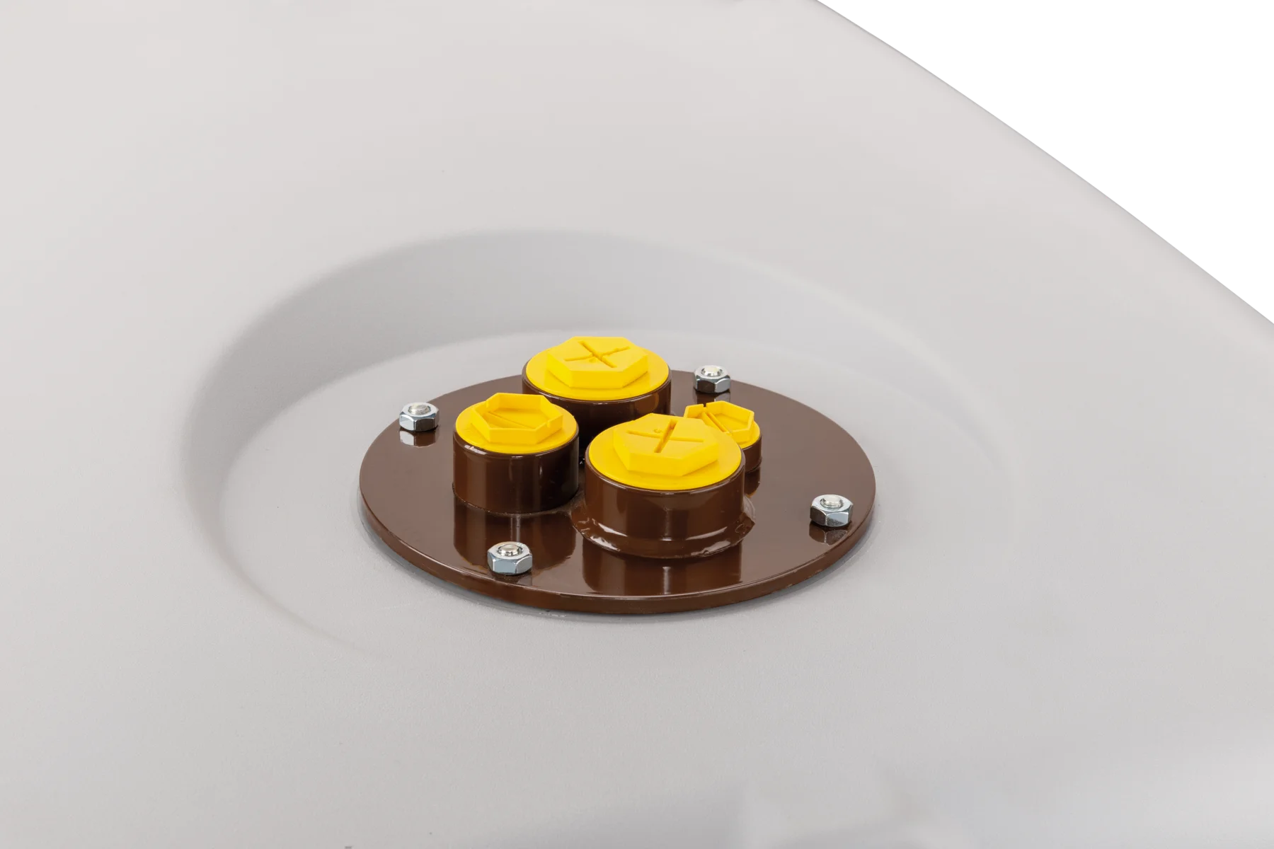 Coperchio duomo (acciaio) con 4 raccordi filettati