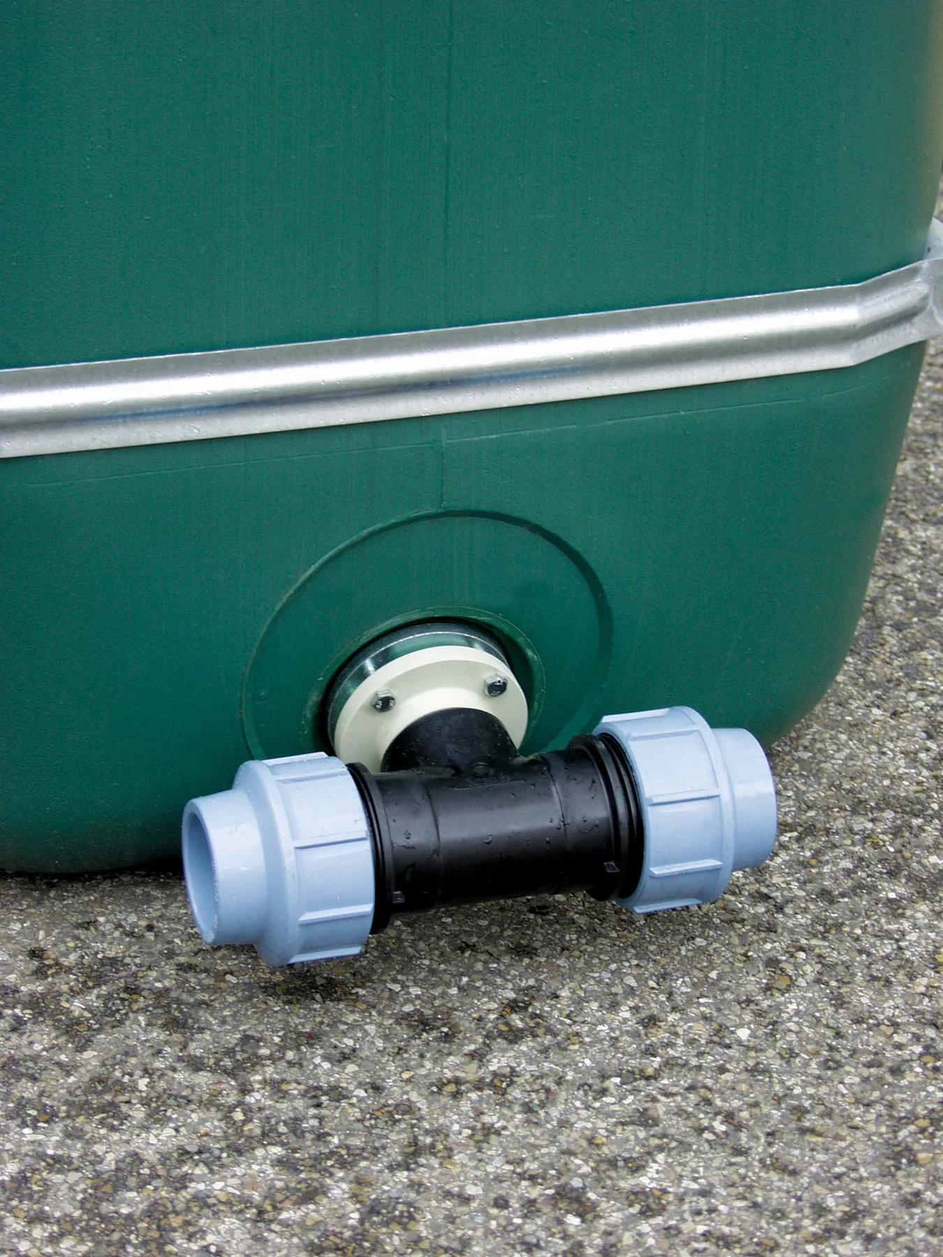 Universal flange con. T-piece 2"