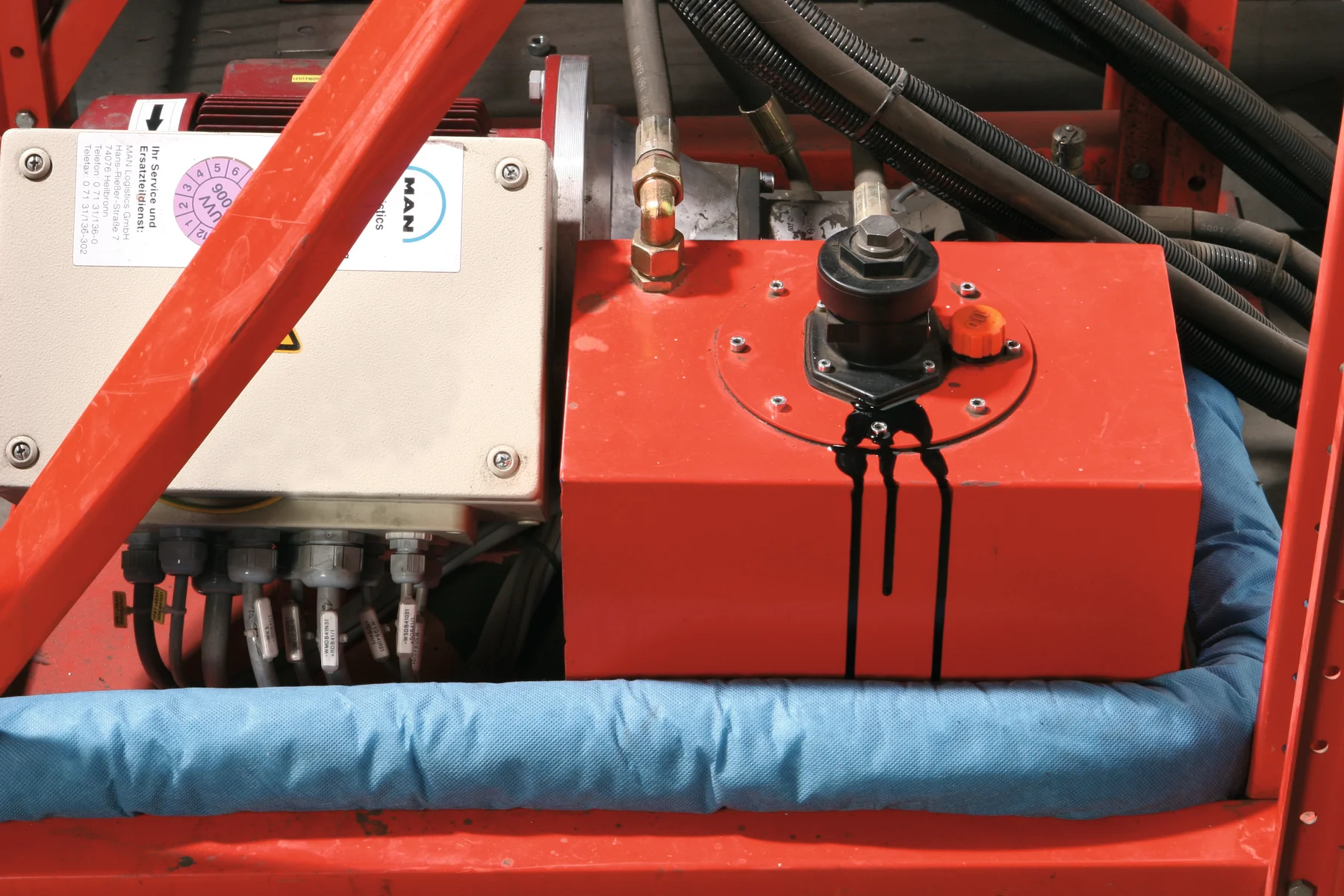 Boa assorbente Cemsorb per olio (blu o bianco)