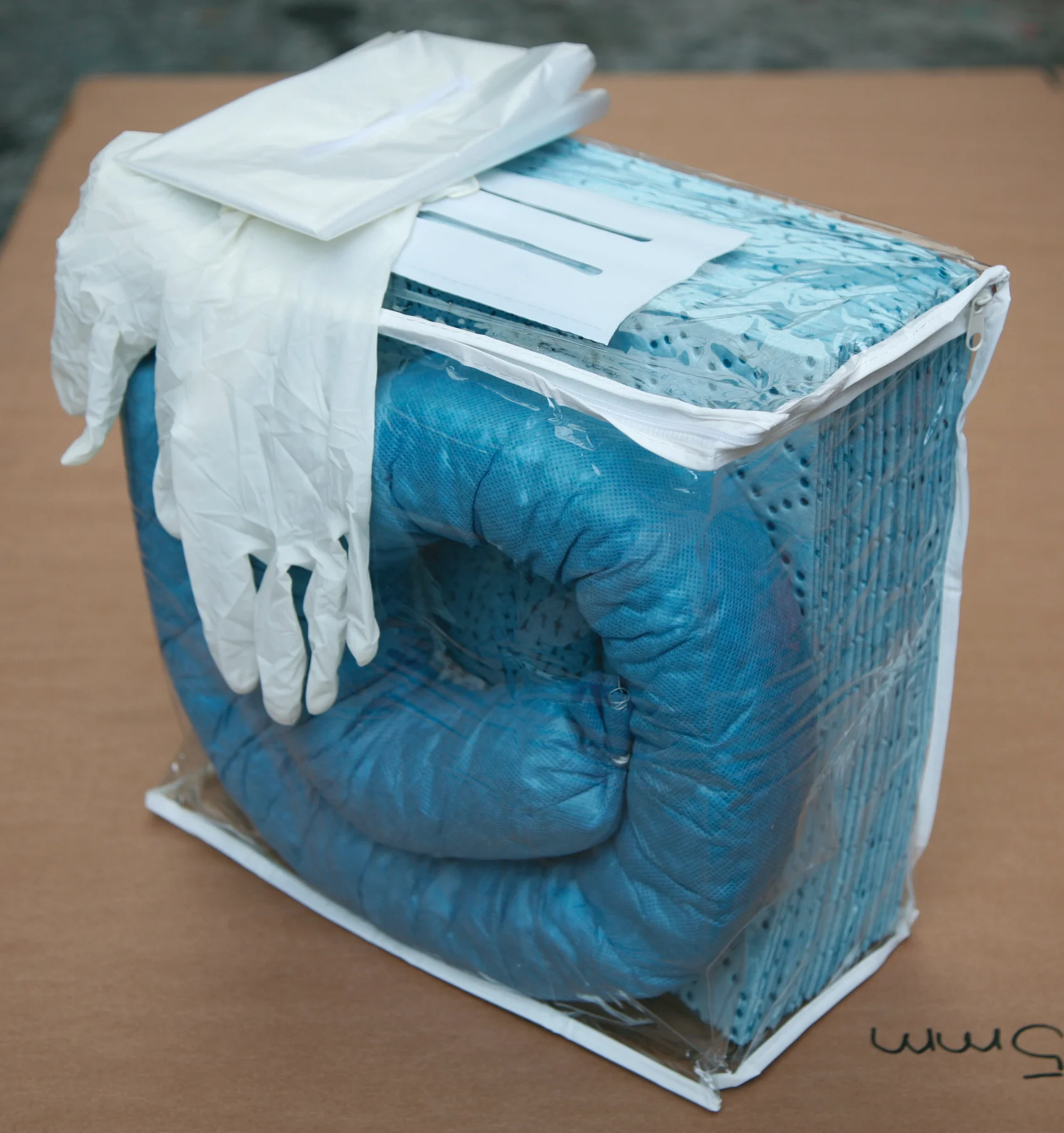 Kit d’emergenza Cemsorb per olio (blu)