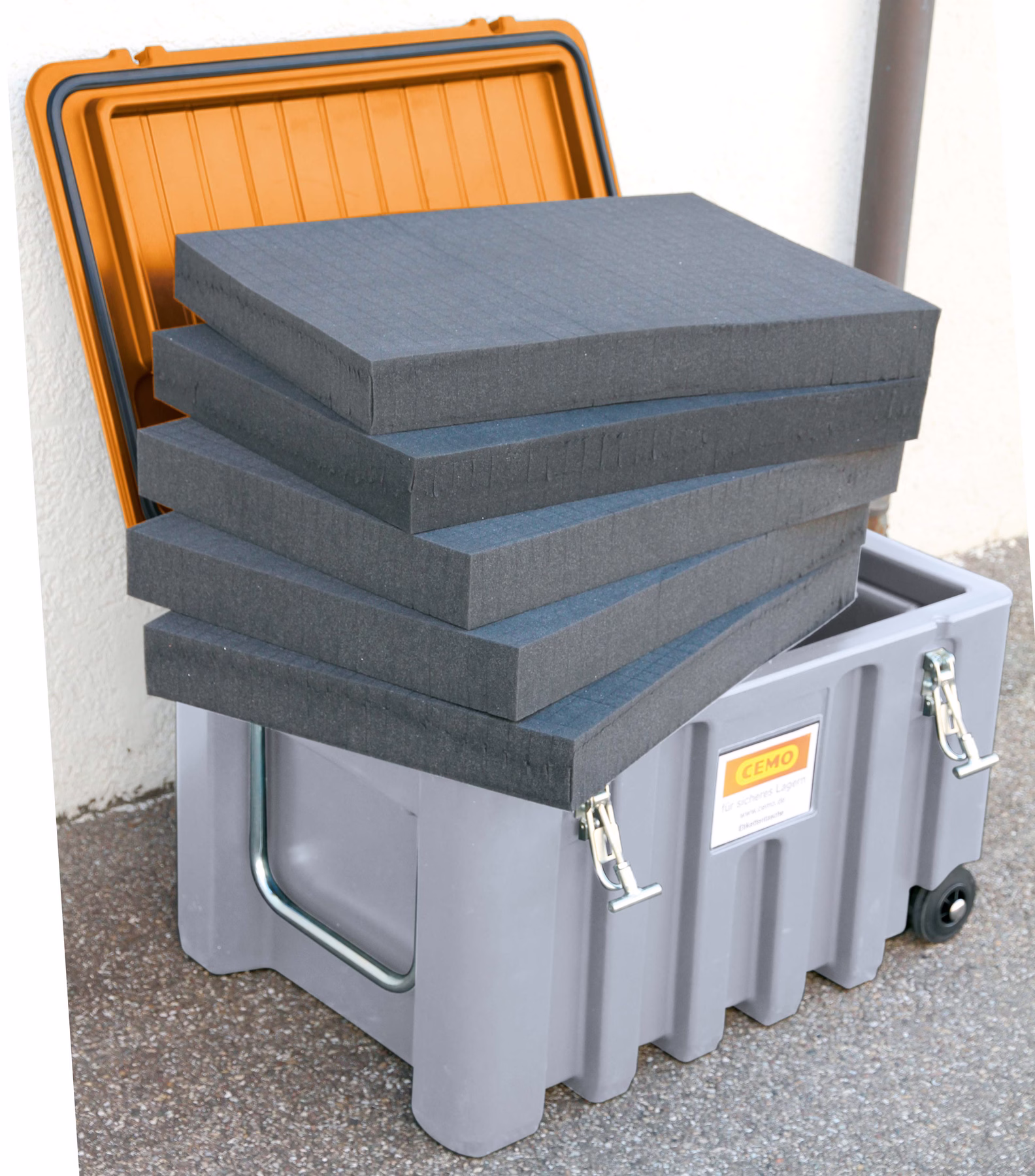 Insert of polyurethane foam