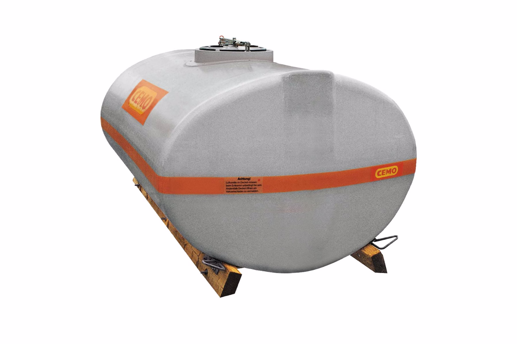 Oval watering tank GRP 8500 l, dome rear